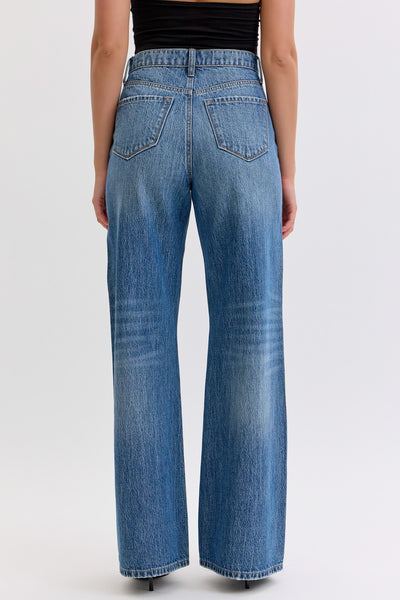Curved Seam Wide Leg Jeans