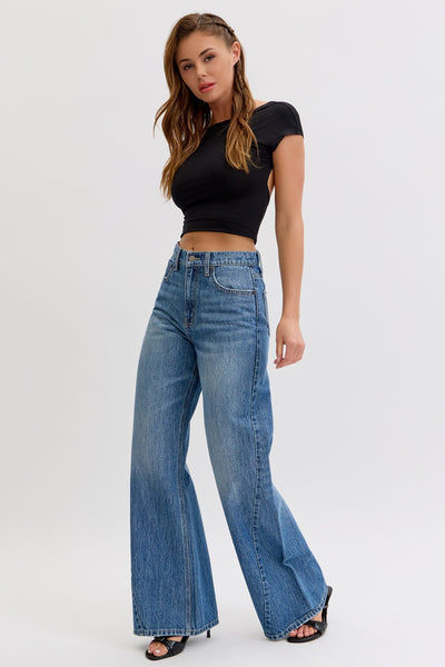 Curved Seam Wide Leg Jeans